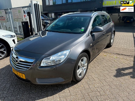 Opel Insignia 0