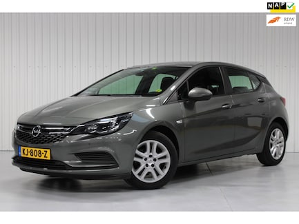 Opel Astra 0