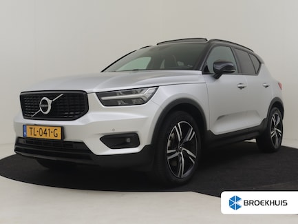 Volvo XC40 0