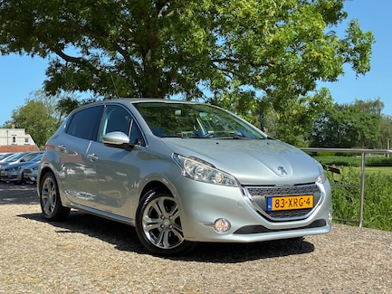 Peugeot 208 0