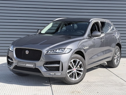 Jaguar F-Pace 0