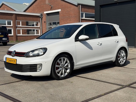 Volkswagen Golf 0