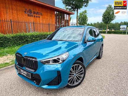 BMW iX1 0