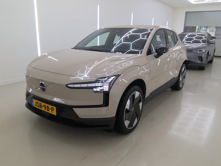 Volvo EX30 0