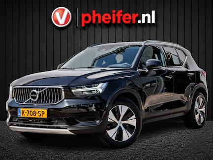 Volvo XC40 0