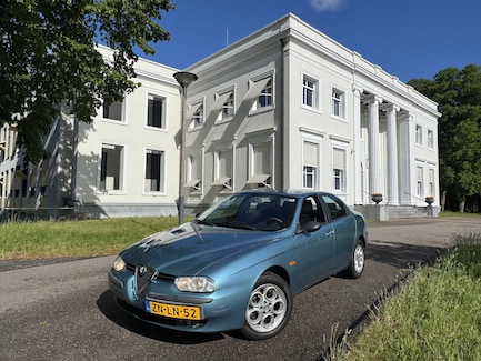 Alfa Romeo 156 0