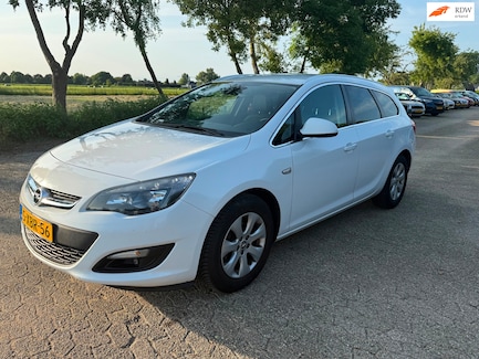 Opel Astra 0