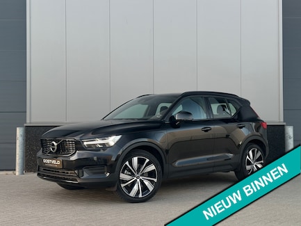 Volvo XC40 0
