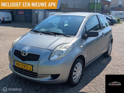 Toyota Yaris 0