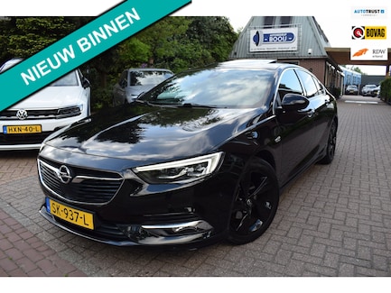 Opel Insignia 0