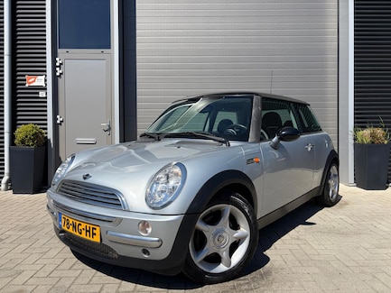 MINI Cooper 0