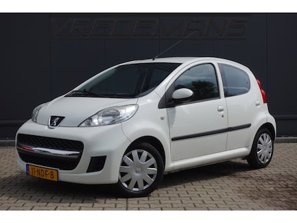 Peugeot 107 0