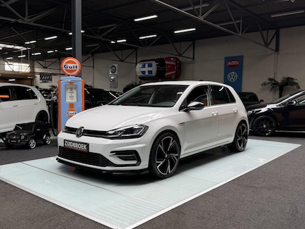 Volkswagen Golf 0