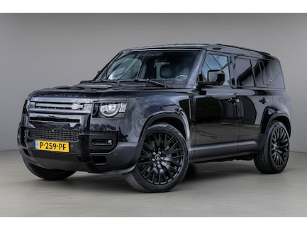 Land Rover Defender 0