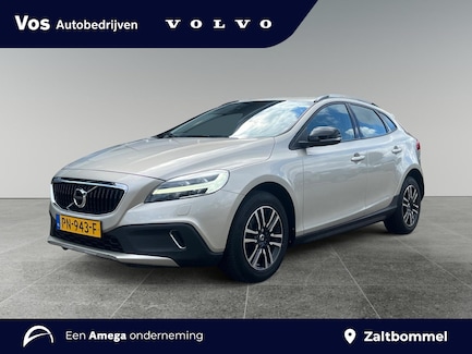 Volvo V40 Cross Country 0