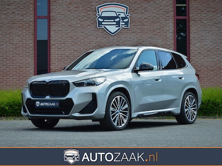 BMW iX1 0