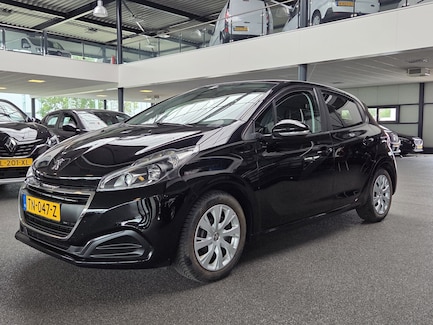Peugeot 208 0