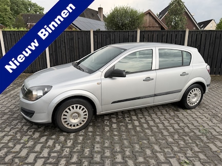 Opel Astra 0