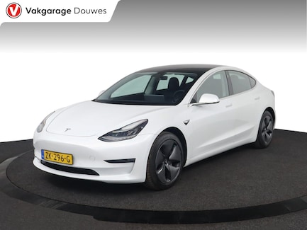 Tesla Model 3 0