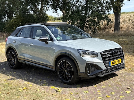 Audi Q2 0
