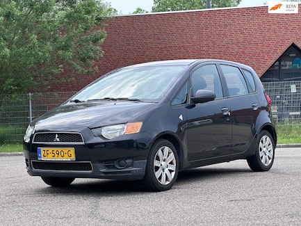 Mitsubishi Colt 0