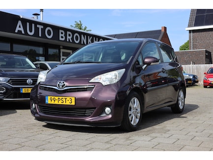 Toyota Verso-S 0
