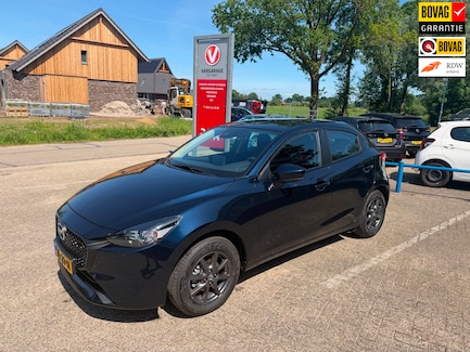 Mazda 2 0
