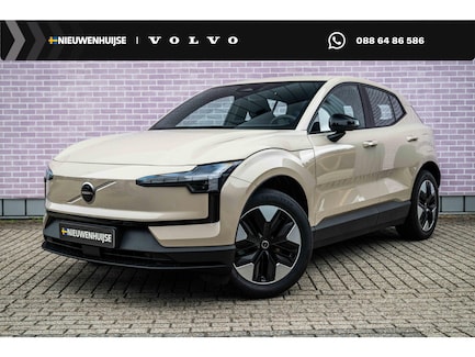 Volvo EX30 0