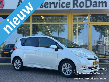 Toyota Verso-S 0
