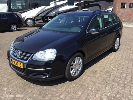 Volkswagen Golf 0