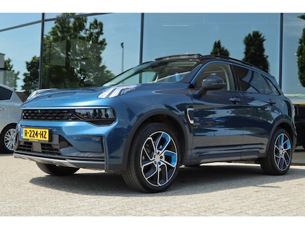 Lynk & Co 01 0