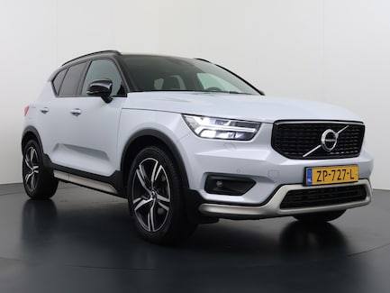 Volvo XC40 0