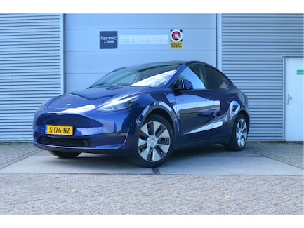 Tesla Model Y 0