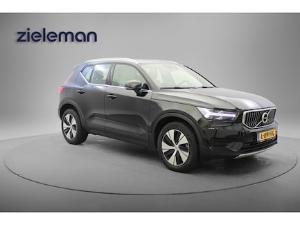 Volvo XC40 0