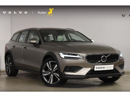 Volvo V60 Cross Country 0