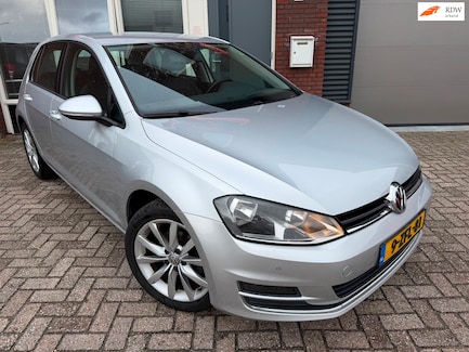 Volkswagen Golf 0