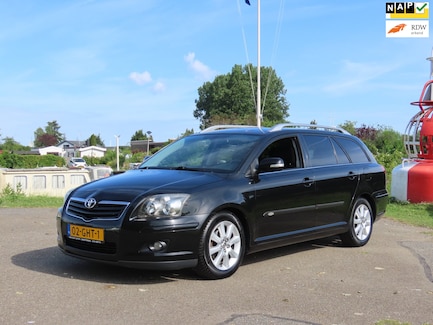 Toyota Avensis 0