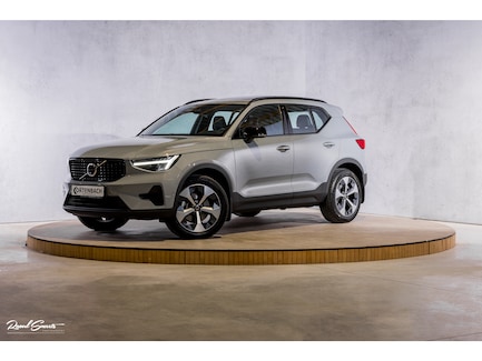 Volvo XC40 0