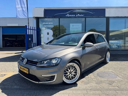 Volkswagen Golf 0