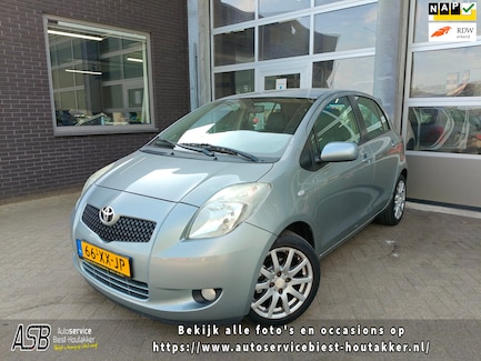Toyota Yaris 0