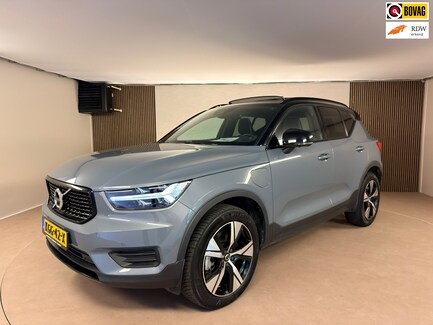 Volvo XC40 0