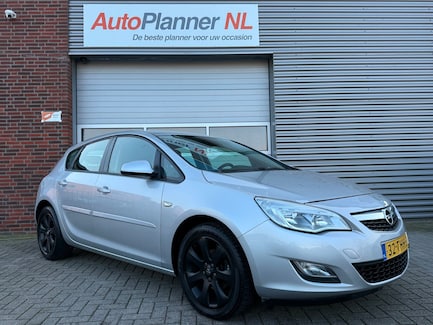 Opel Astra 0