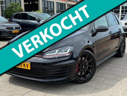 Volkswagen Golf 0