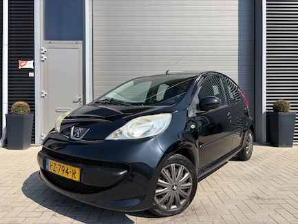 Peugeot 107 0