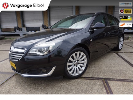 Opel Insignia 0