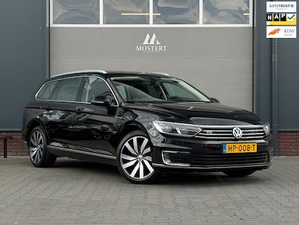 Volkswagen Passat 0