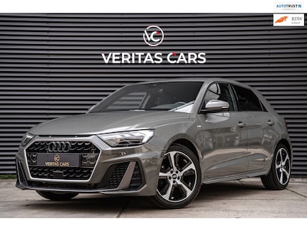 Audi A1 0