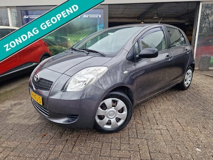 Toyota Yaris 0