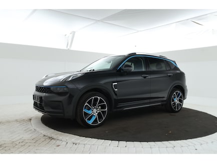 Lynk & Co 01 0