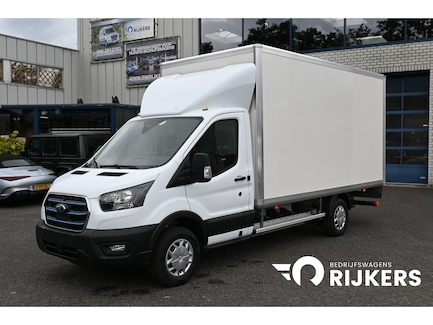 Ford E-Transit 0